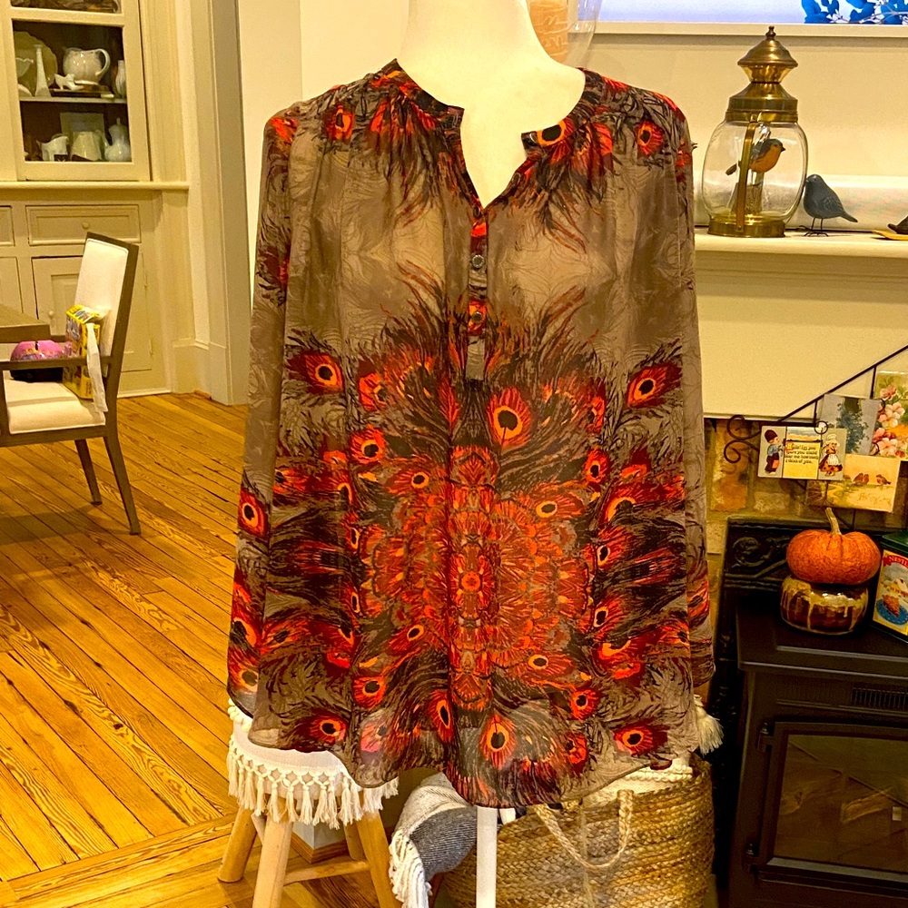 Nicole Richie For Impulse
Floral Blouse Size Medium